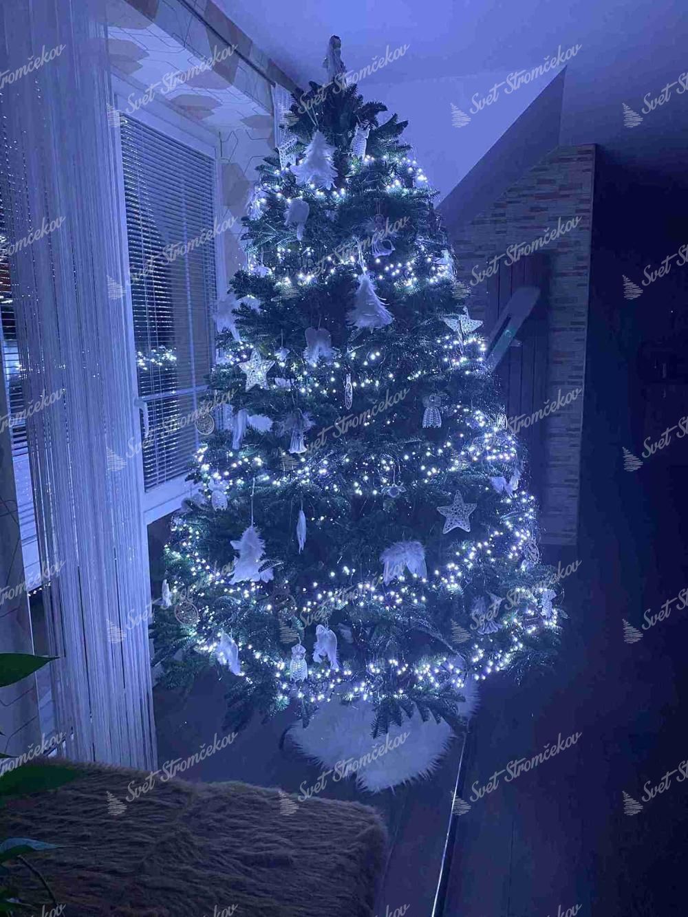 Choinka sztuczna PE Jodła Wdzięczna XL 240cm