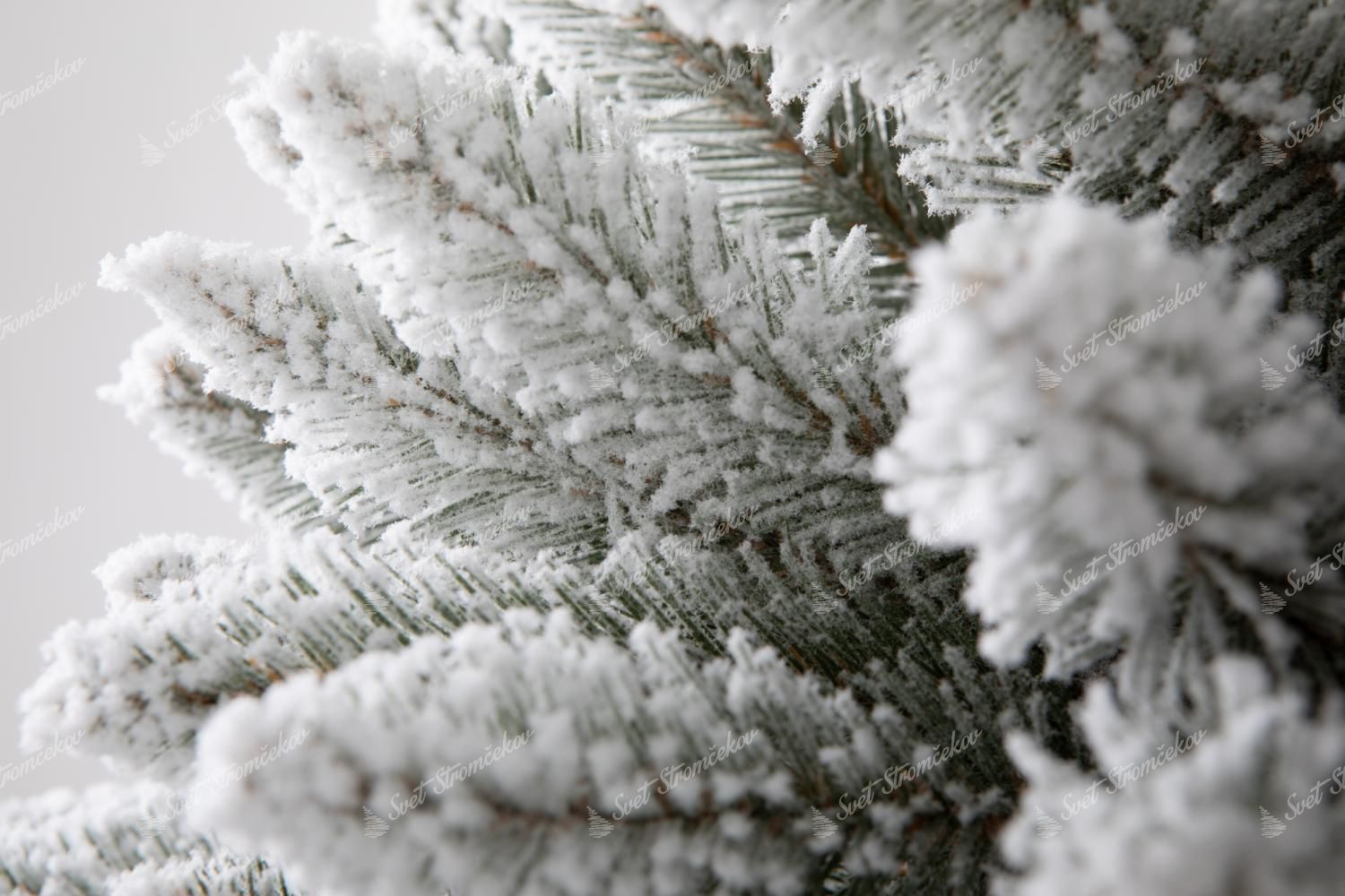 Choinka sztuczna Świerk Biały Wąski 210cm