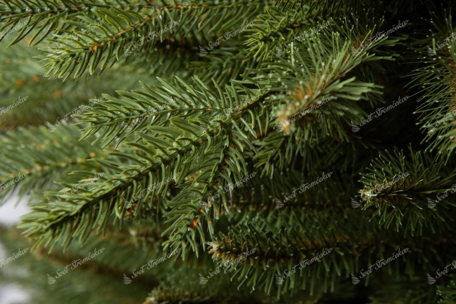 Choinka sztuczna PE Świerk Slim 240cm