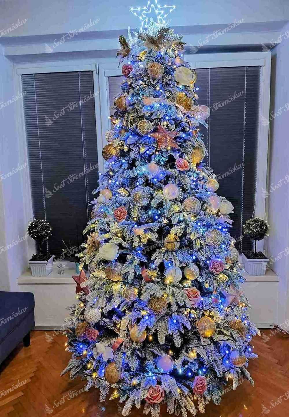 Choinka sztuczna PE Jodła Alabastrowa 210cm