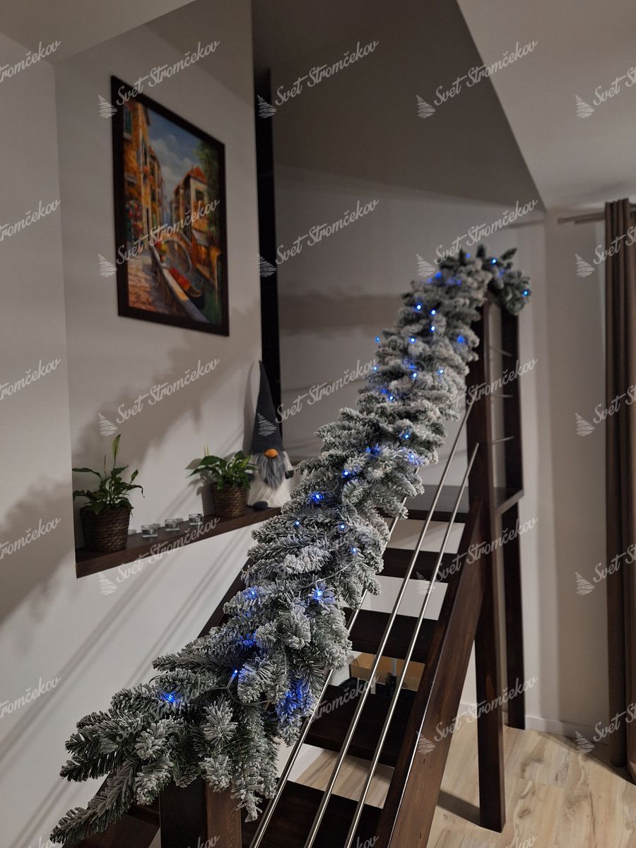 Girlanda świąteczna ośnieżona 270cm