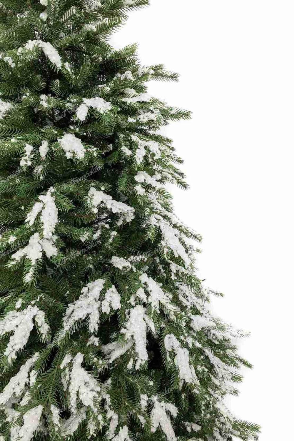 Umelý vianočný stromček 3D Smrek Zimný má na vetvičkách vrstvy snehu