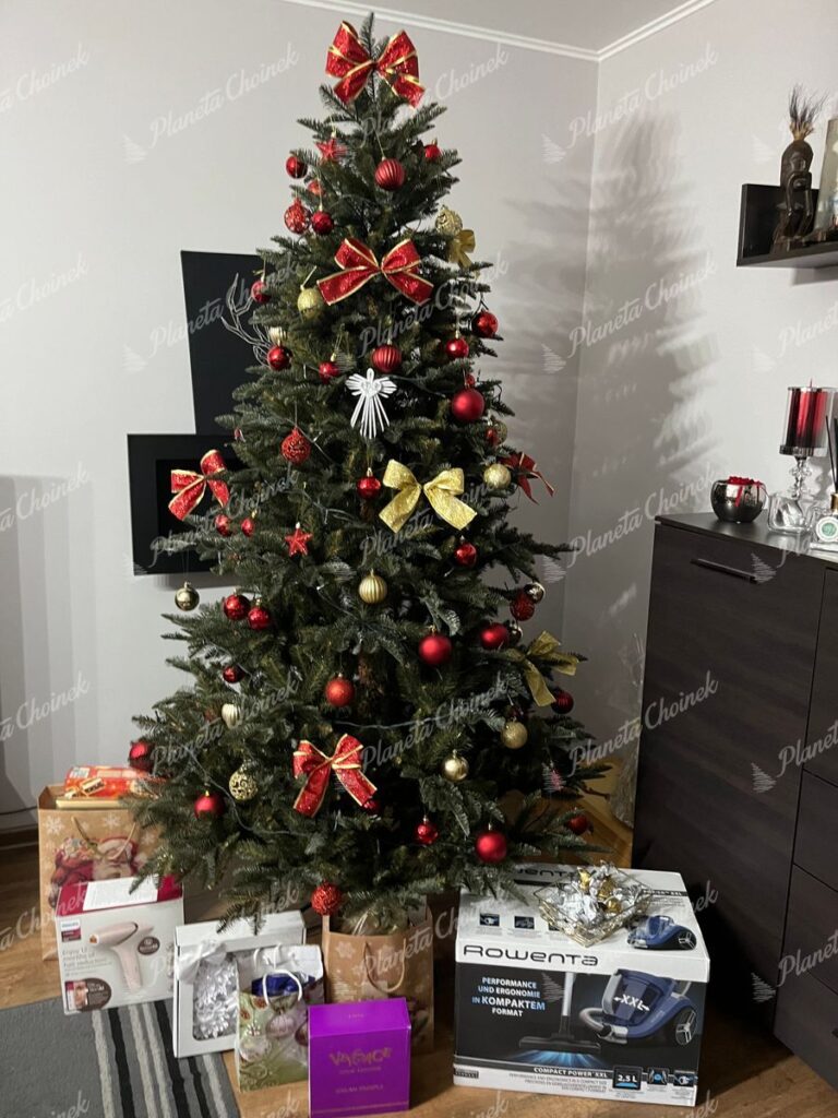 Ubrana nowoczesna choinka sztuczna jak żywa PE Jodła Nordmann 210 cm